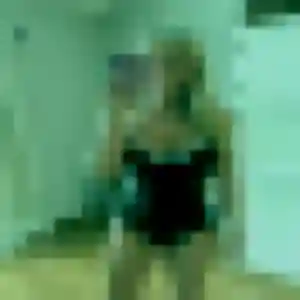 Noemie, femme de 20 ans veut plan cul à Osny