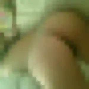 Sexy Jennifer, 23 ans à Pau - la contacter