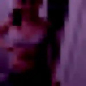 Zara, femme de 20 ans propose plan cul à Petite-Rosselle