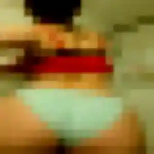 Uranie (19 ans) à Plabennec cherche un plan cul ce soir