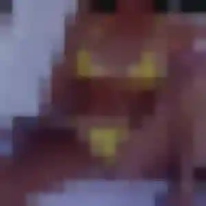 Geneve, 25 ans, en ligne à Reignier-Ésery pour une rencontre coquine