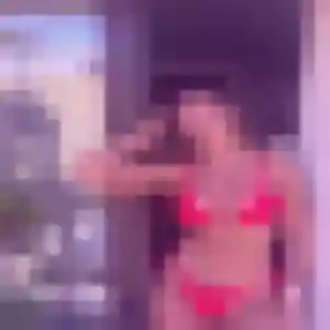 Irene (34 ans) à Saint-Cloud cherche un plan cul rapidement