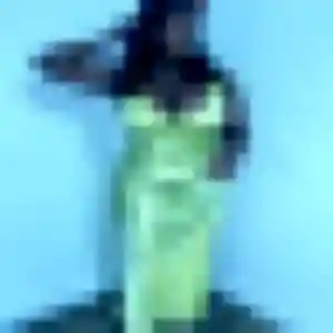 Jihane, fille de 19 ans cherche plan cul à Saint-Cloud