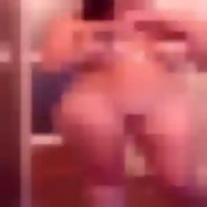 Samantha, 24 ans, en ligne à Saint-Genis-Pouilly pour un plan cul