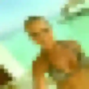 Adeline (44 ans) à Saint-Gilles cherche une rencontre ce soir