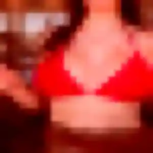 Photo de Emmanuelle à Saint-Laurent-du-Maroni (32 ans) - plan cul discret
