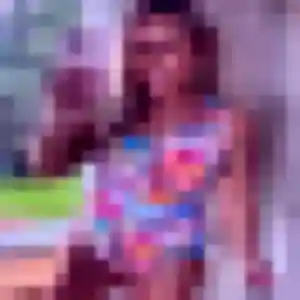 Photo exclusive de Salome, 32 ans à Saint-Omer - plan discret