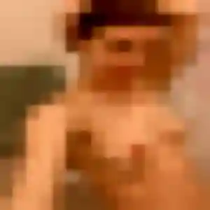 Photo de Roxane à Saint-Quentin (28 ans) - plan cul discret
