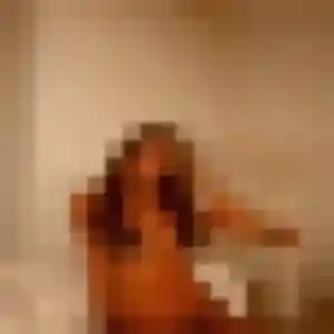 Soraya de Saint-Rambert-d'Albon, 27 ans - plan cul sans lendemain