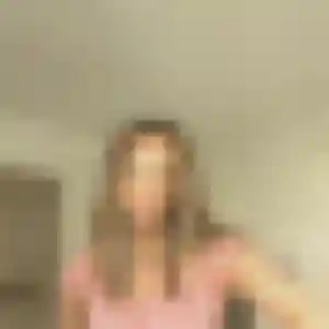 Rejoins Quitterie, 22 ans à Saintry-sur-Seine en privé