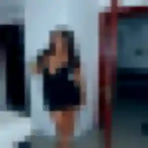 Charmante Elena, 21 ans à Sillingy - voir sa photo