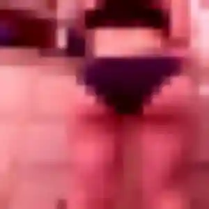 Sexy Anne-Charlotte, 19 ans à Trégueux - la contacter