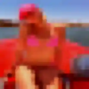 Karine, 37 ans, disponible à Trets pour une rencontre coquine