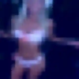 Photo de Anne-Laure à Val-de-Moder (28 ans) - plan cul anonyme
