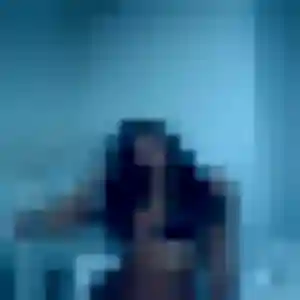Kim, 22 ans, disponible à Vernaison pour un plan cul