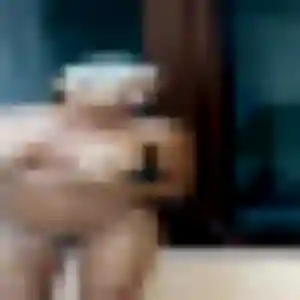Virginie, 20 ans, en ligne à Vidauban pour une rencontre coquine