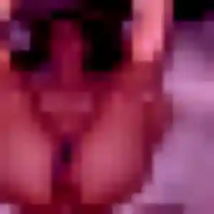 Flore, 25 ans, en ligne à Villebon-sur-Yvette pour une rencontre coquine
