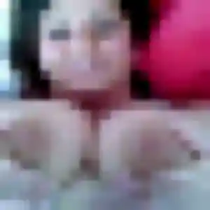 Ninon, 29 ans, dispo pour plan cul à Villenave-d'Ornon