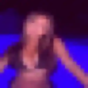 Sexy Dounia, 21 ans à Villeneuve-Saint-Georges - découvrir son profil