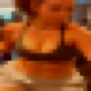 Alix de Villennes-sur-Seine, 36 ans - plan cul sans prise de tête