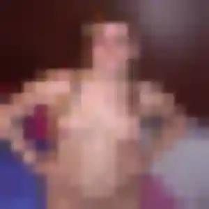 Cyrielle, 34 ans, en ligne à Yssingeaux pour une rencontre coquine
